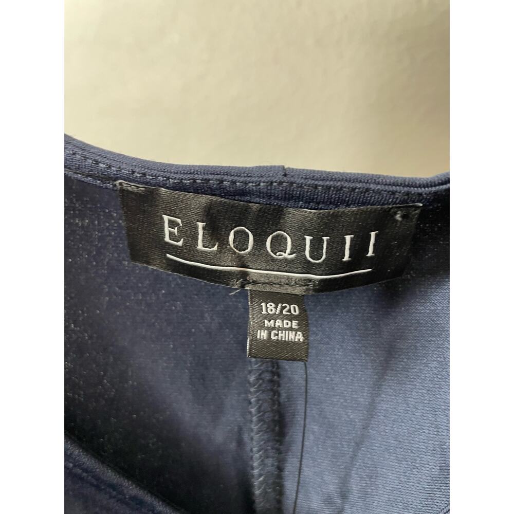 Eloquii Navy Blue V-Neck Blouse Top Dramatic Sleeve NWT 18/20 Long Dolman - Picture 3 of 6